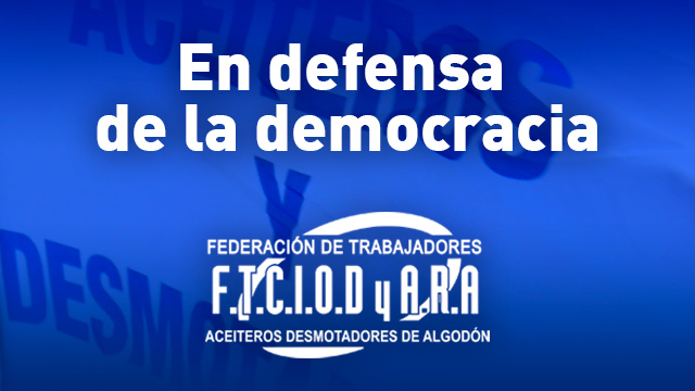 En Defensa De La Democracia Destacada